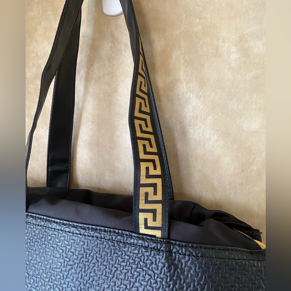 Versace Perfums Black Faux Leather Tote Bag Gold Accents Drawstring Magnetic Big - Picture 10 of 13